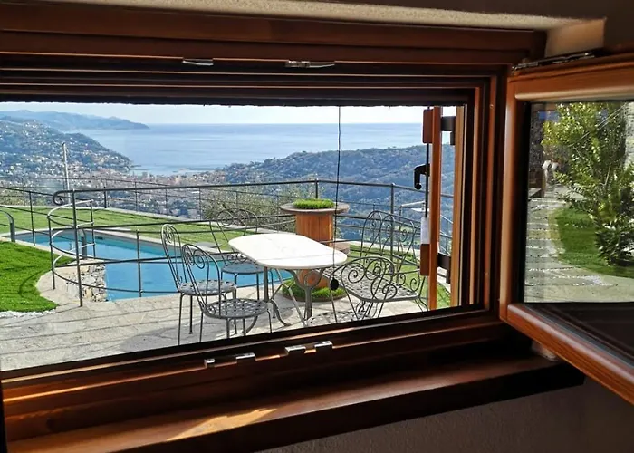 Cozy Pool-side House With Sea View Nyaraló Rapallo