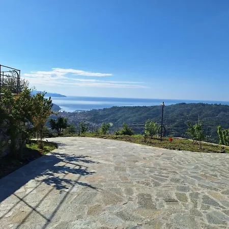 Cozy Pool-side House With Sea View 펜션 *